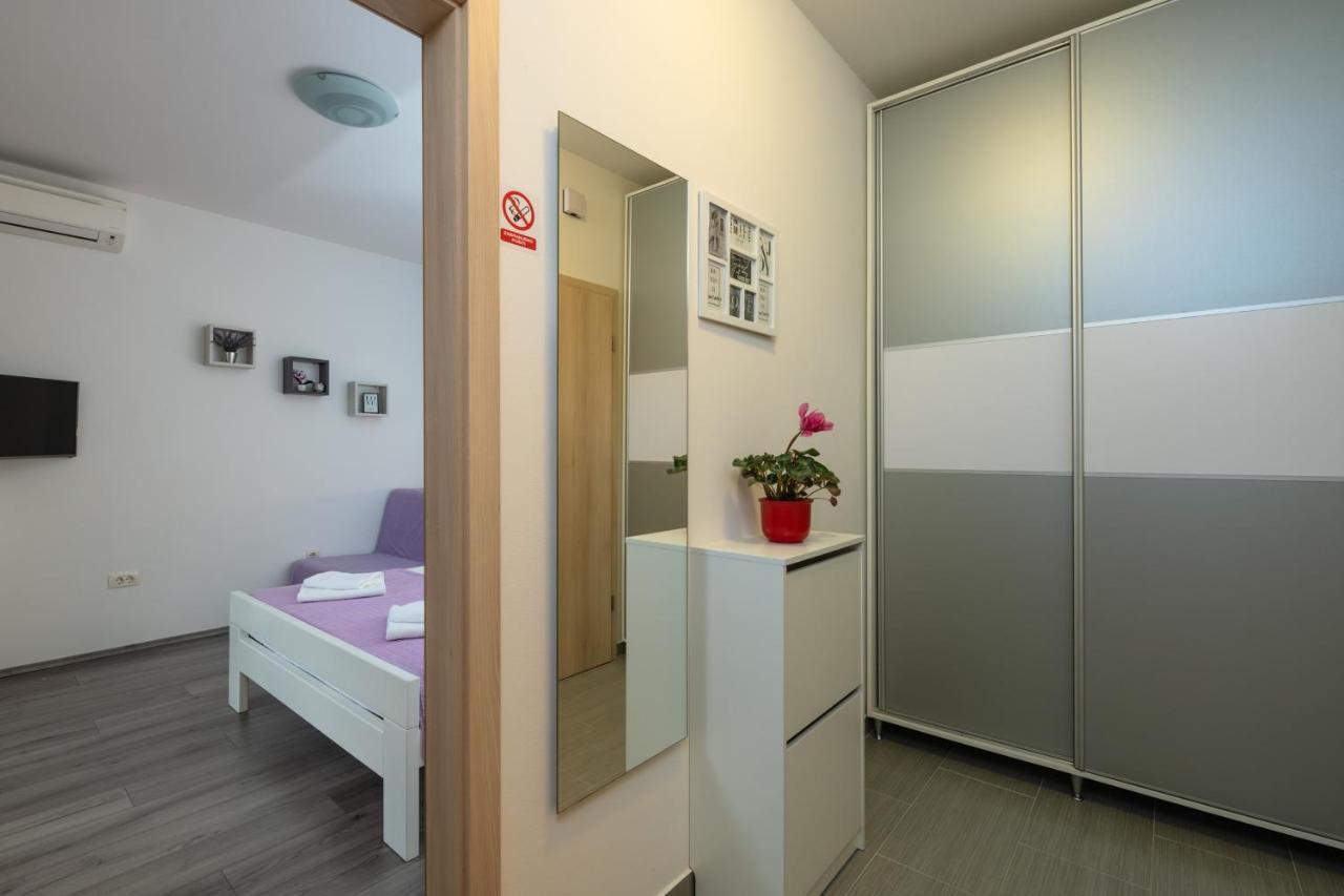Greta & Ivona Apartment Pula